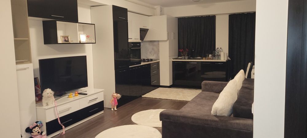 Apartament cu 3 camere