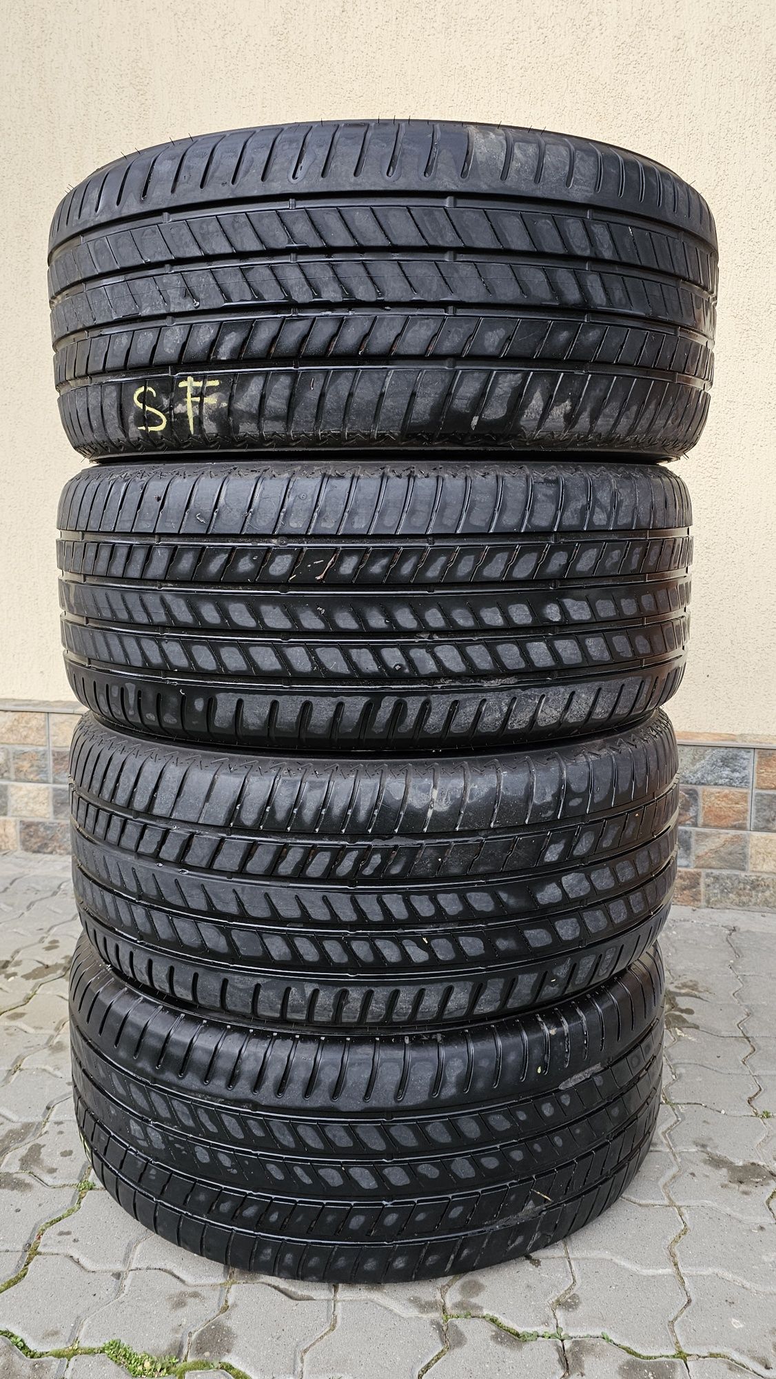 Anvelope vara Bridgestone 265/50 R19