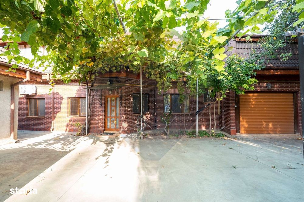 Casa 5 camere + spațiu comercial  zona centrala