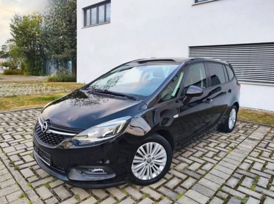 Opel Zafira Tourer - euro 6 / 10/2017
