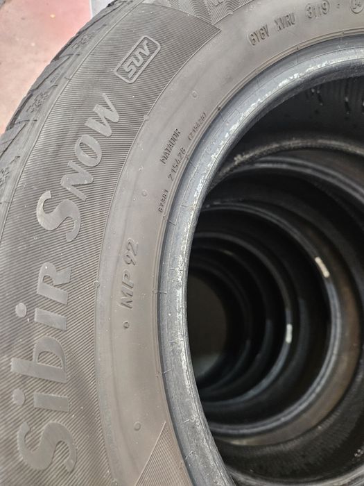 Гуми 215/65/16 дот19