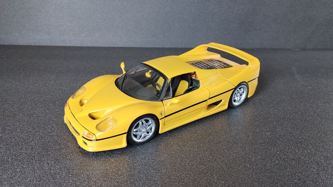 Macheta scara 1 18 Ferrari F50 Coupe Maisto