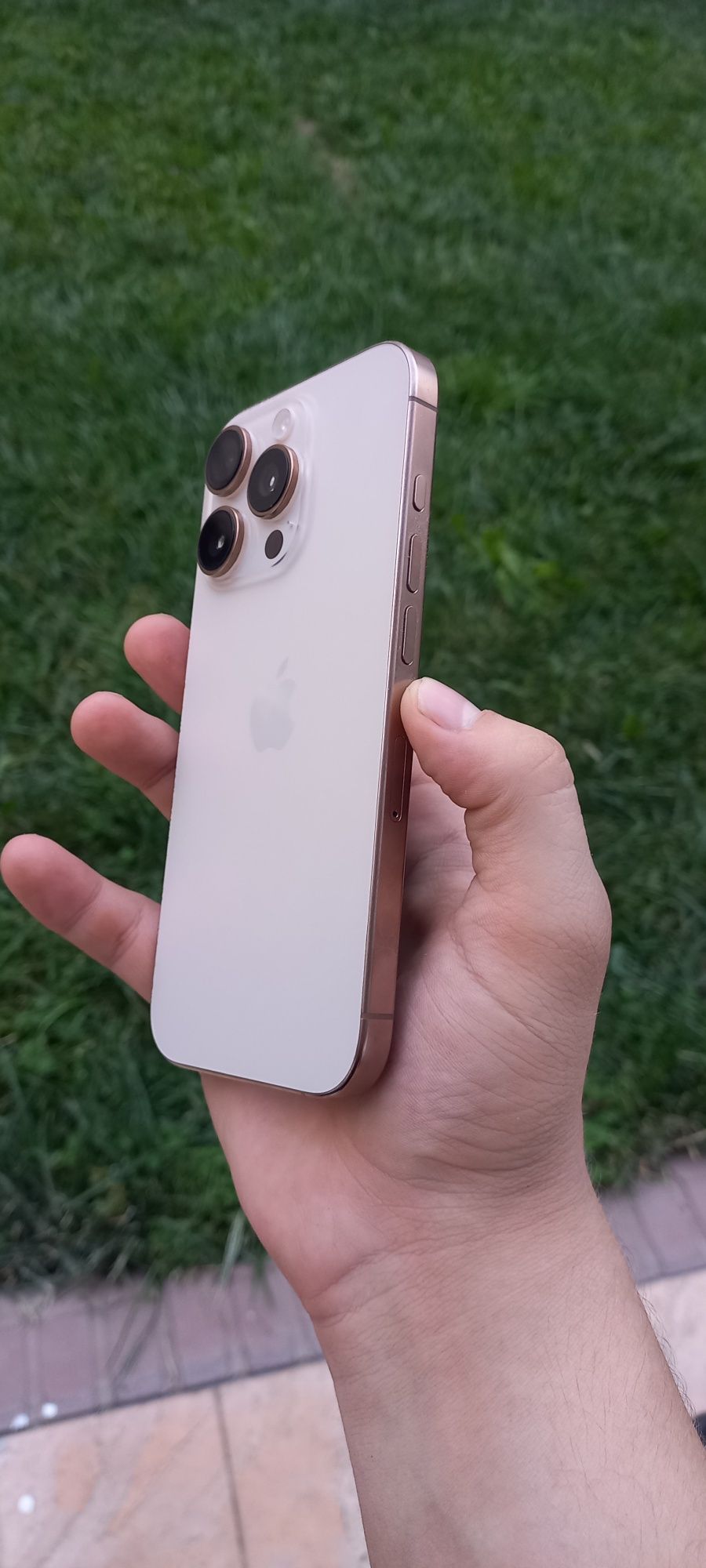 Iphone 16 pro ideal yangi