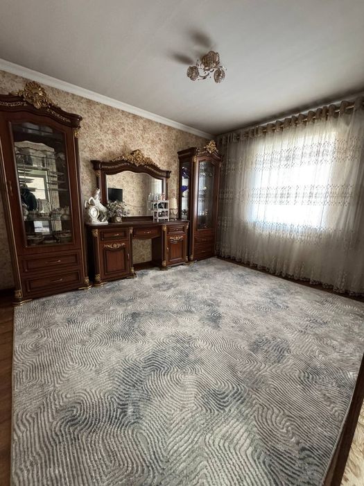 Vodnik 2etaj 3 xona jihozlari bn remote yaxshi bogcha maktab magazin.