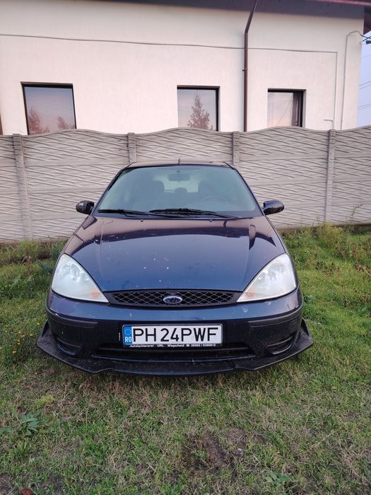 Vând Ford focus 1.6