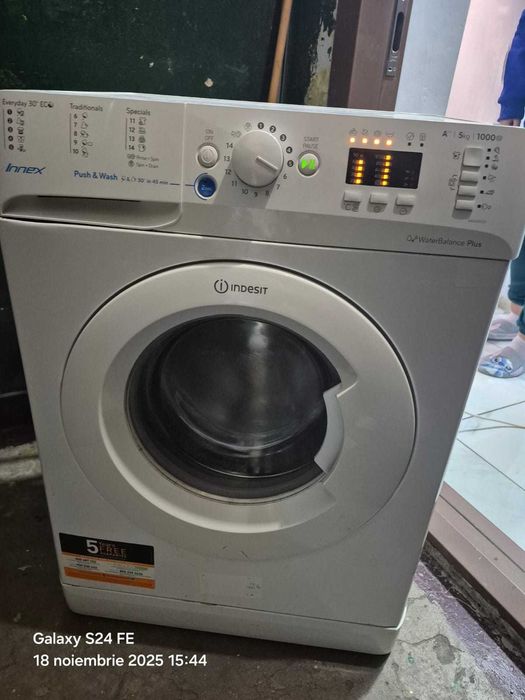 Vând urgent Mașina de spălat SLIM