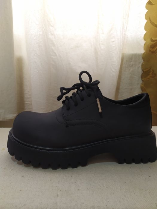 Весеннее осенние туфли