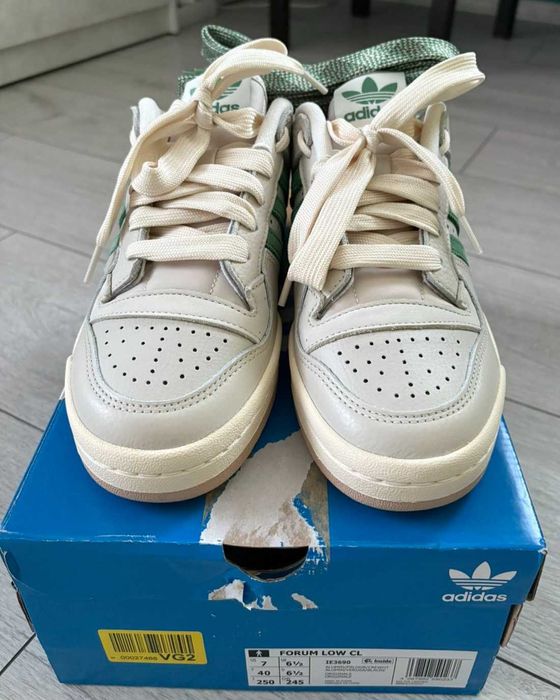 Маратонки Adidas