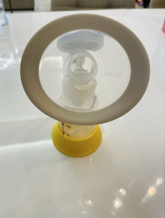 Двуфазна ръчна помпа Medela