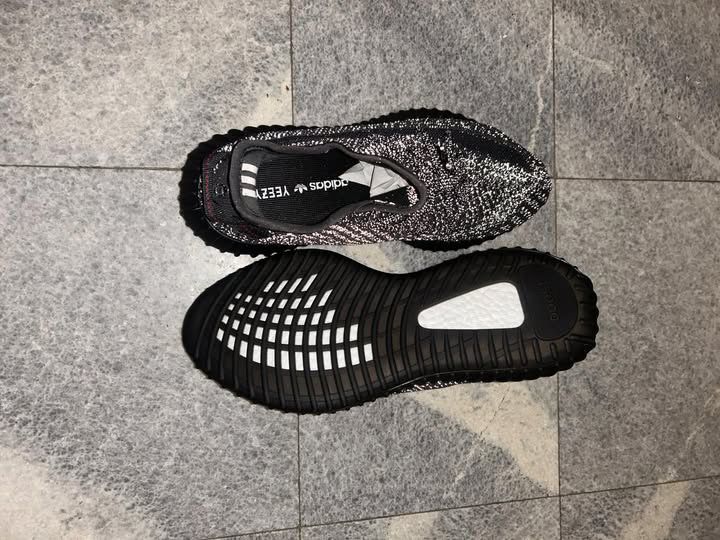 Yeezy 350 Black Reflective | Чисто нови