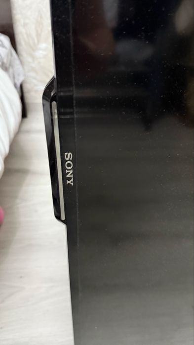 Телевизор Sony 48” + кронштейн + полка для Xbox/приставки