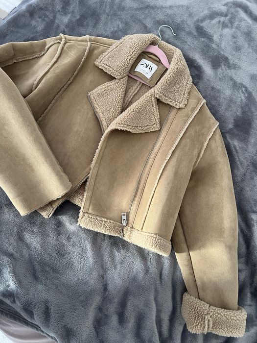 Яке Zara в кафяво