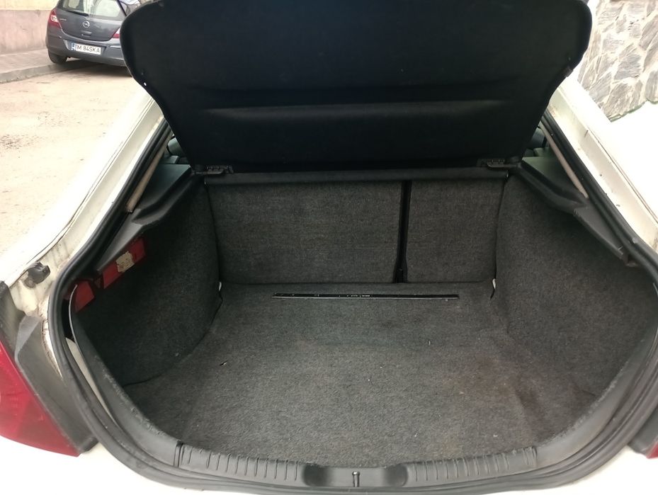 Vînd Ford Mondeo