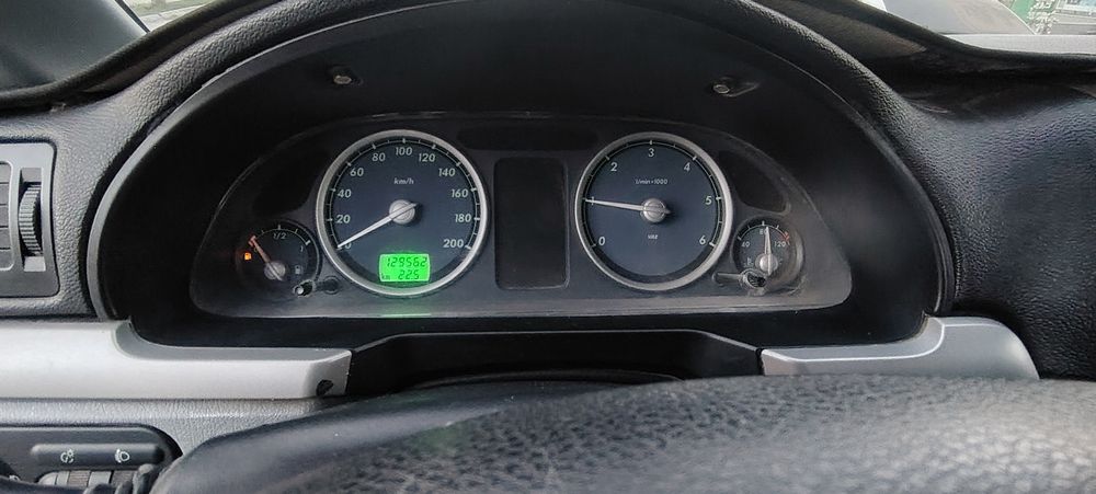 Gazel biznes evakuvatr sotiladi