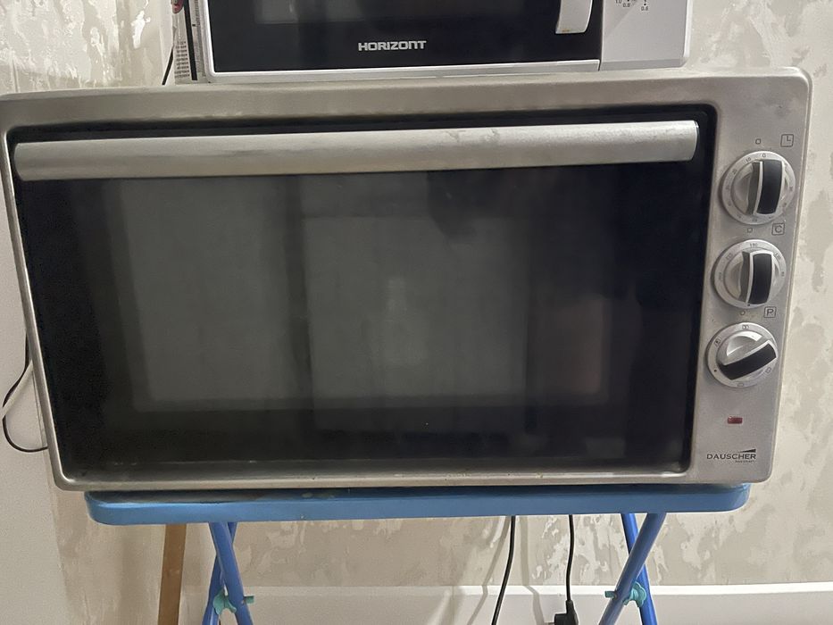 Духовочная печь турецкое производство в хорошем состояний