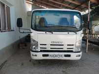 isuzu shassi  sotiladi
