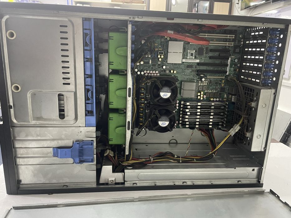 Большой сервер старый