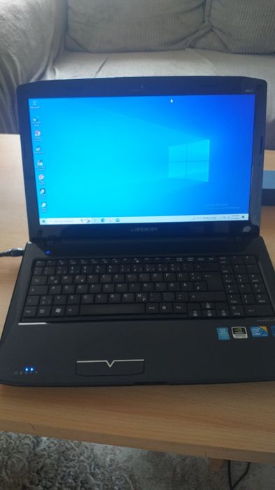 Laptop Medion Akoya