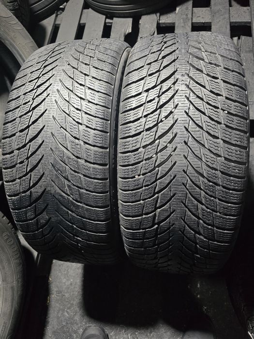 Anvelope 235/45 R18 NOKIAN de iarna