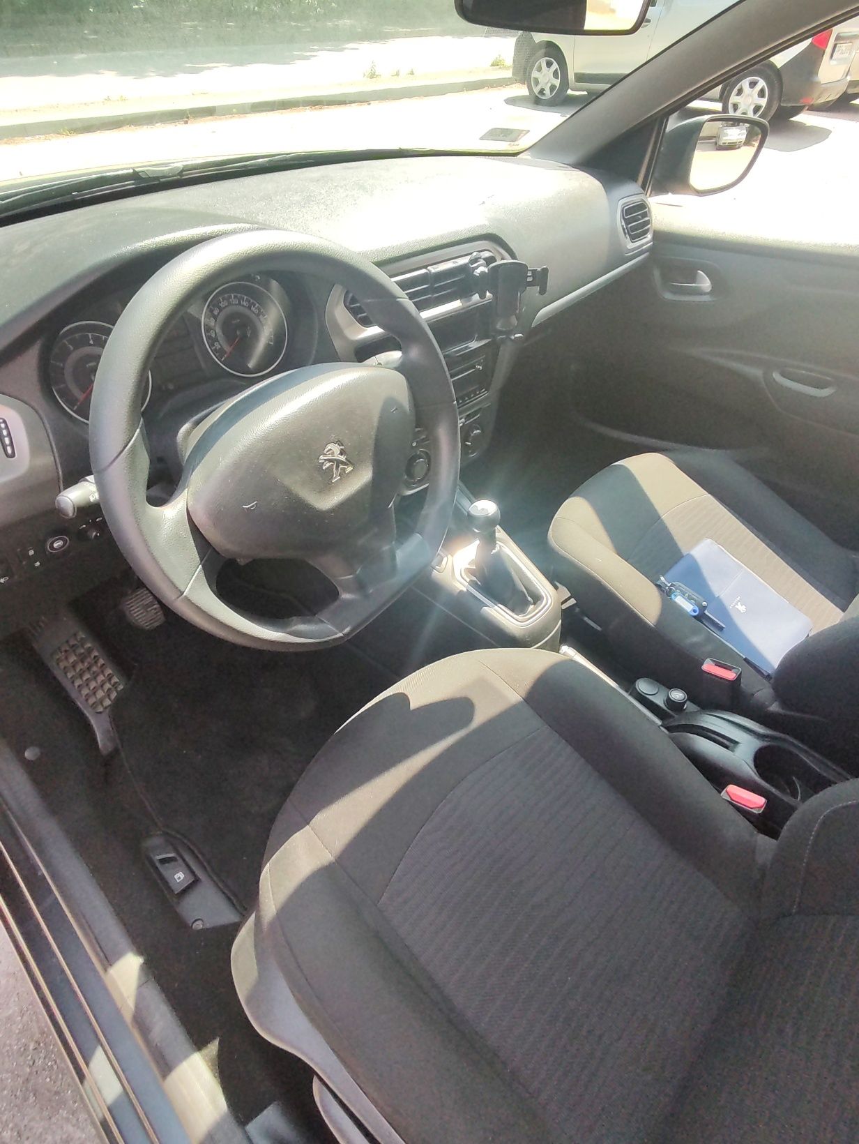 Peugeot 301 2014г 1.6 газ