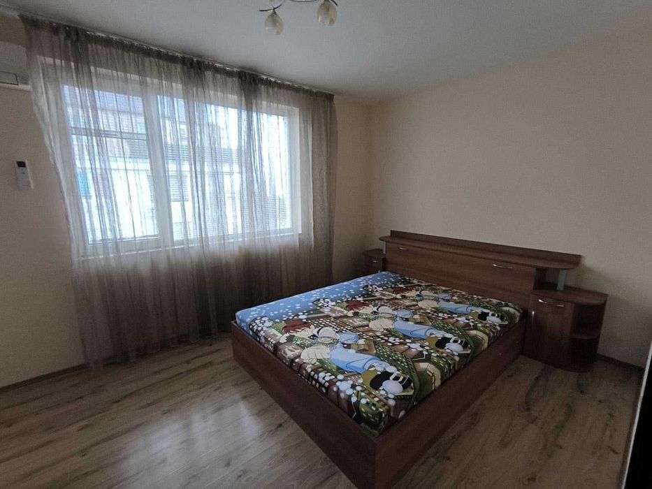 Двустаен ап. под наем в кв. Дружба 2