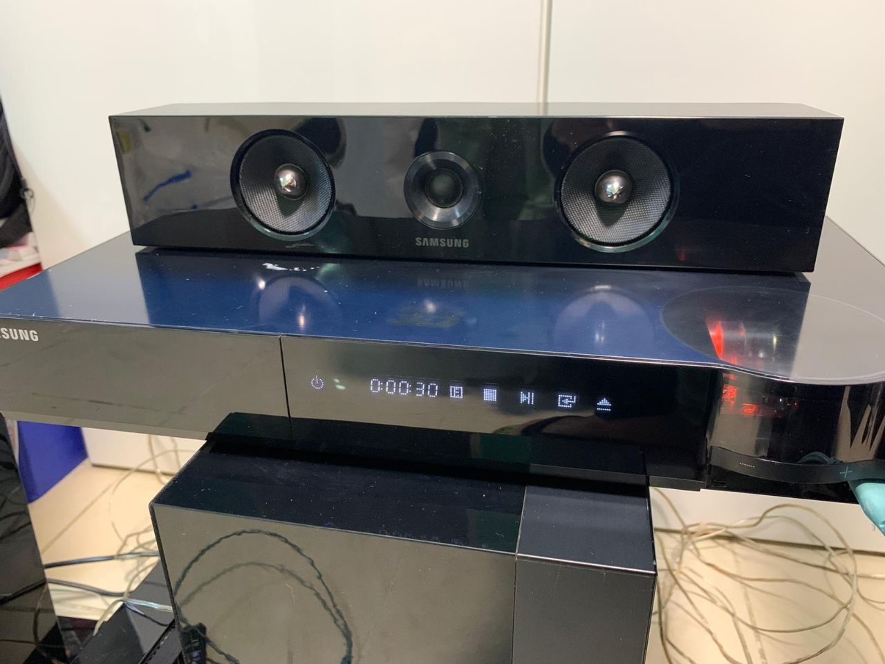 Samsung Ht-e6750w Blu-ray Домашний кинотеатр Сотилади!