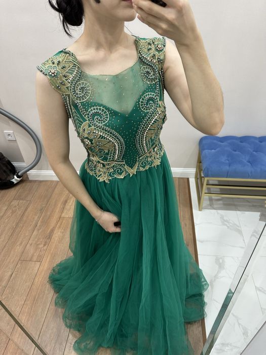 Вечерное Зеленое платье