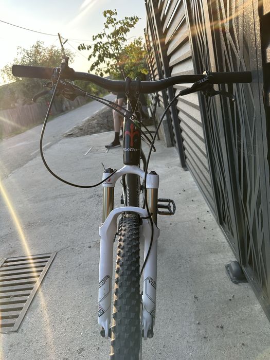 MTB wilier cadru carbon  , furcă RockShox pe aer , full shimano SLX