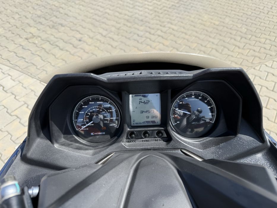 KYMCO X-TOWN 300 ABS KAWASAKI J300 maxiscuter categoria A2 km reali