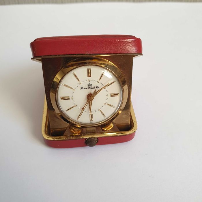 Винтидж мини будилник Home Clock Co в кожен калъф