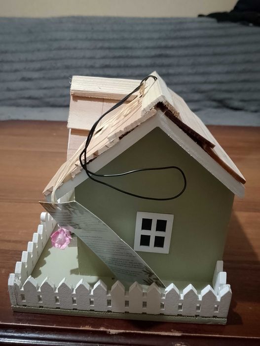 Продается домик сувенирный.