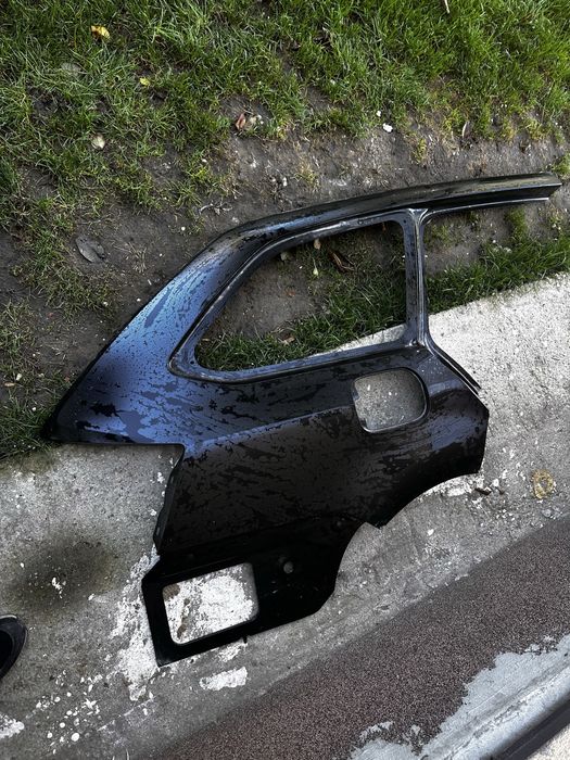 Aripă dreapta spate skoda octavia 3 break.