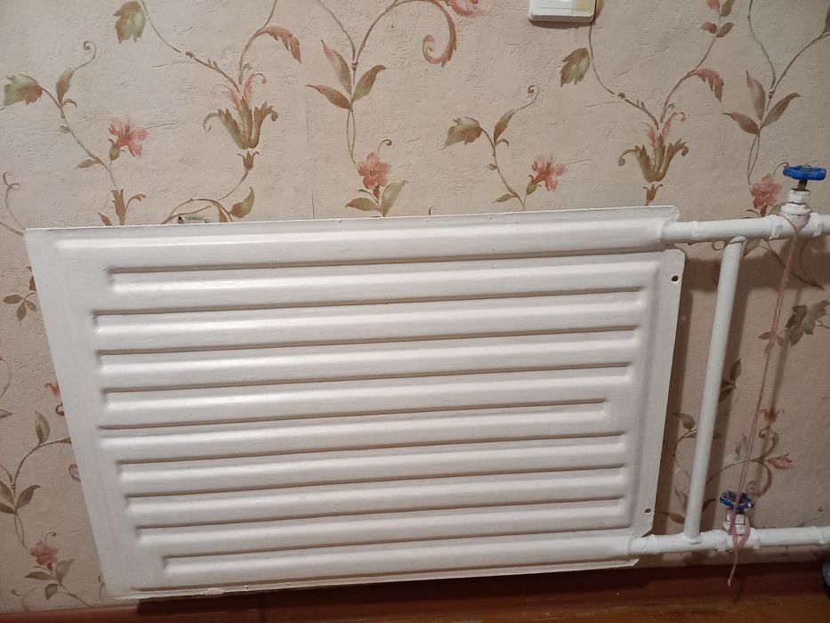 Продам пластинчатую батарею