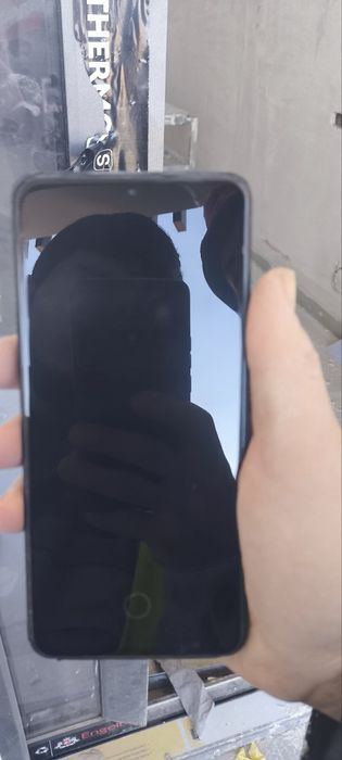 Poco x6 pro 5G. 8/8 256