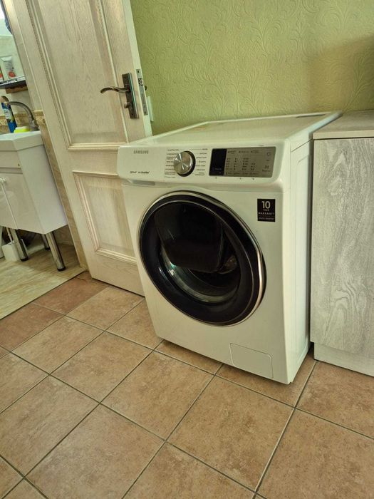 Стиральная машина (Samsung)
