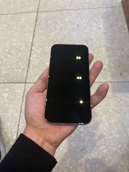 Obmen iphone 16 pro max sim