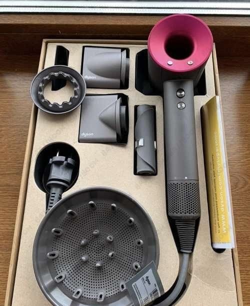 Продам Dyson фен