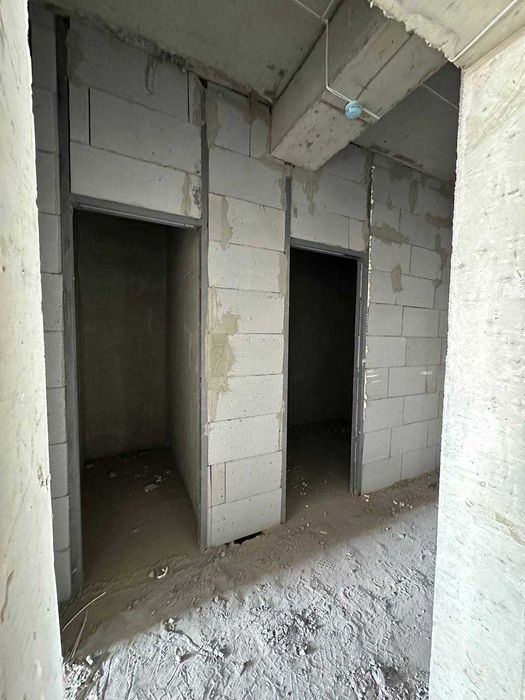 Продаётся просторная квартира 2/8/11 в новостройке Площадь: 75 м²