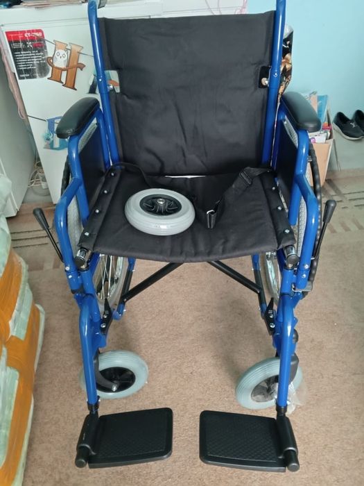 Инвалидная коляска