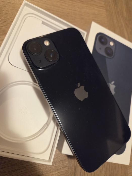 IPhone 13 128GB midnight black