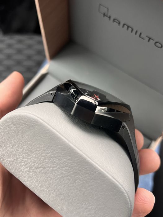 Hamilton Ventura Elvis 80 Skeleton H24535331