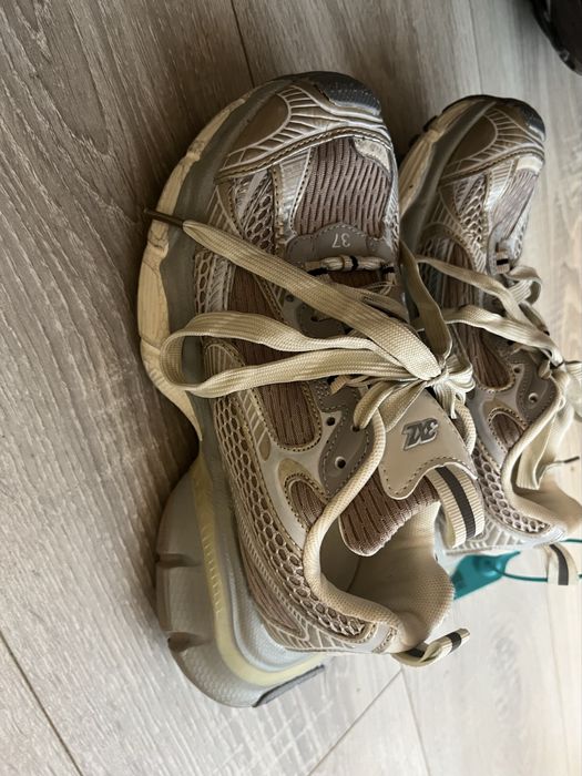 Balenciaga 3xl marimea 37