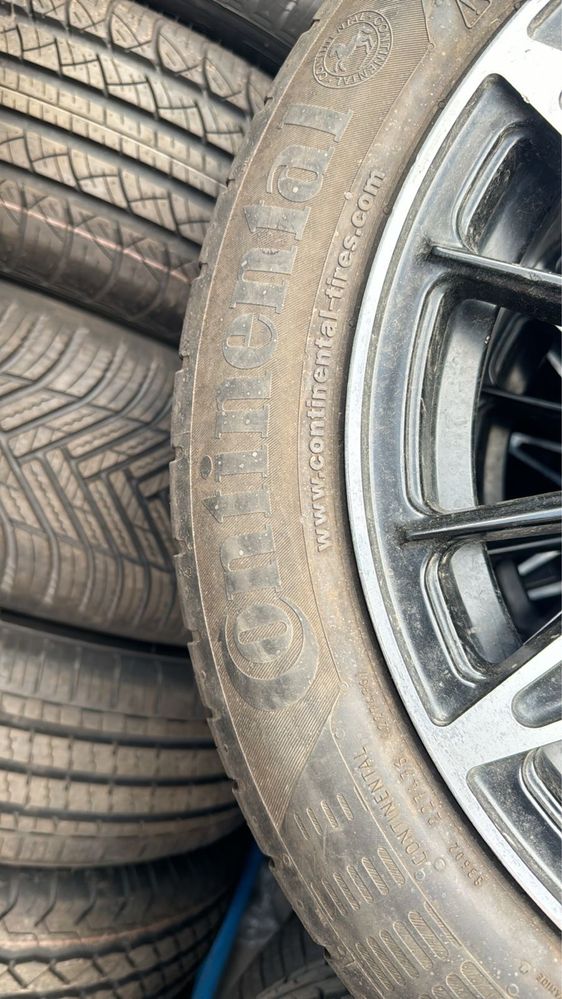 Бу шины в отличном состоянии на R15