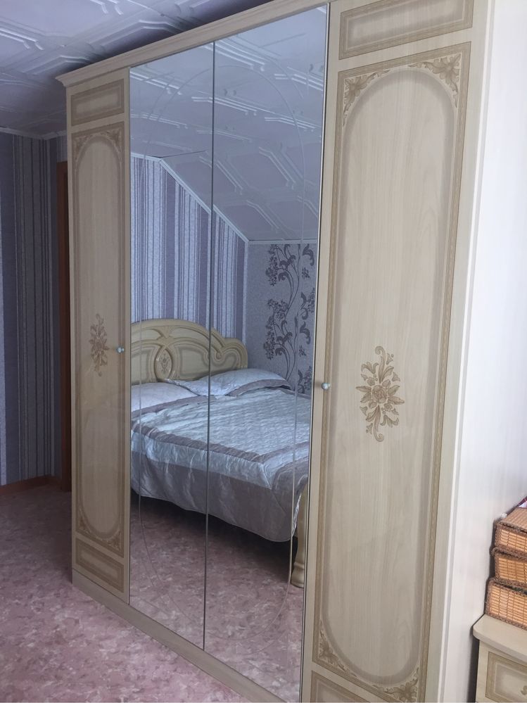 Шкаф 4х дверный Шатура