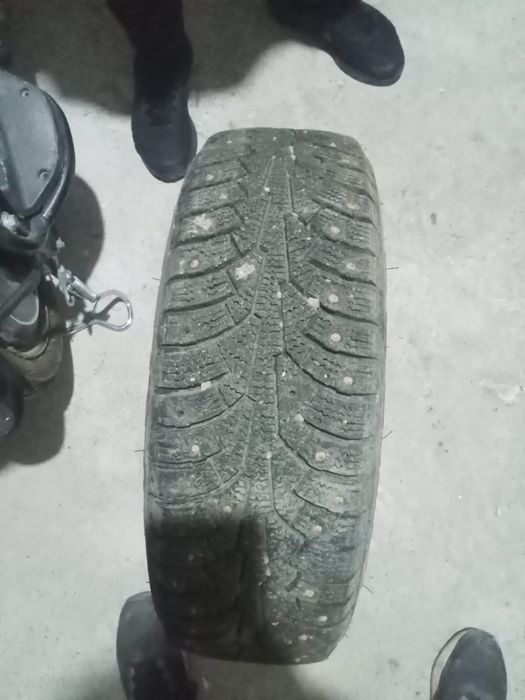 Продам шины 175/65/14