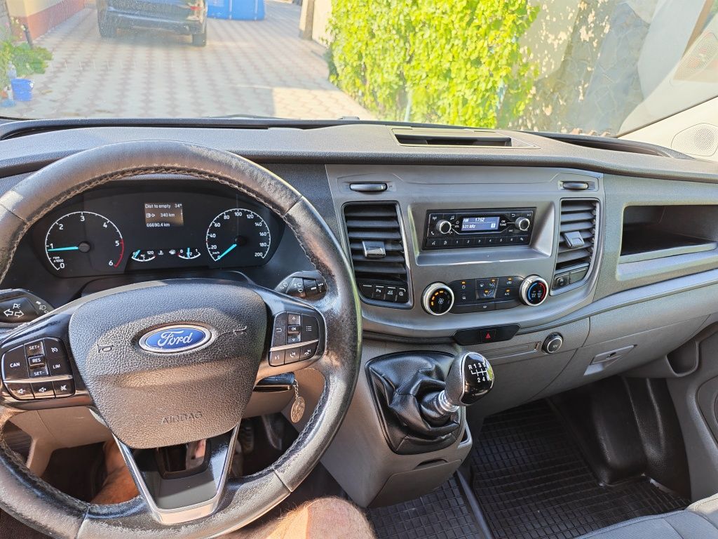 Ford transit custom