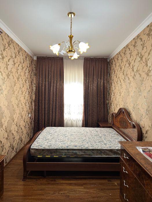 4 xonali kvartira sotiladi 86 kv.m  95 000 usd Kelishiladi