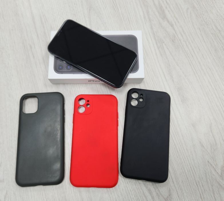 iPhone 11  negru