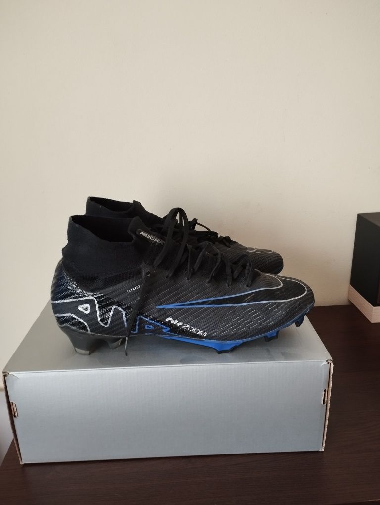 Продавам бутонки Nike zoom superfly 9 elite fg