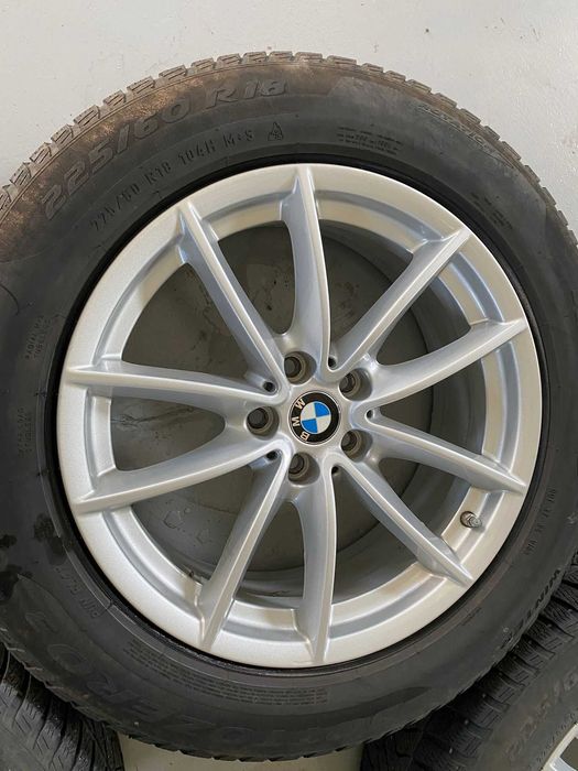 Roți iarnă originale BMW X3 G01/X4 G02–18” Style 617 +Anvelope Pirelli